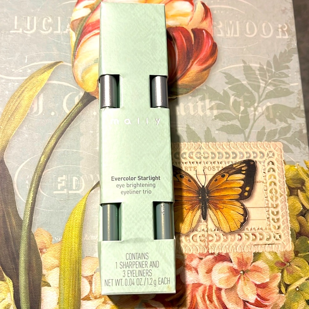 Mally Evercolor Starlight eye brightening eyeliner trio. Includes sharpener